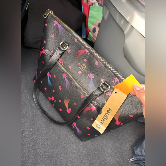 Coach gallery tote Disco star print. Brand new with tags. - Picture 9 of 11